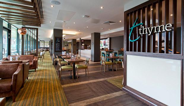 Premier Inn Staines Upon Thames Екстериор снимка